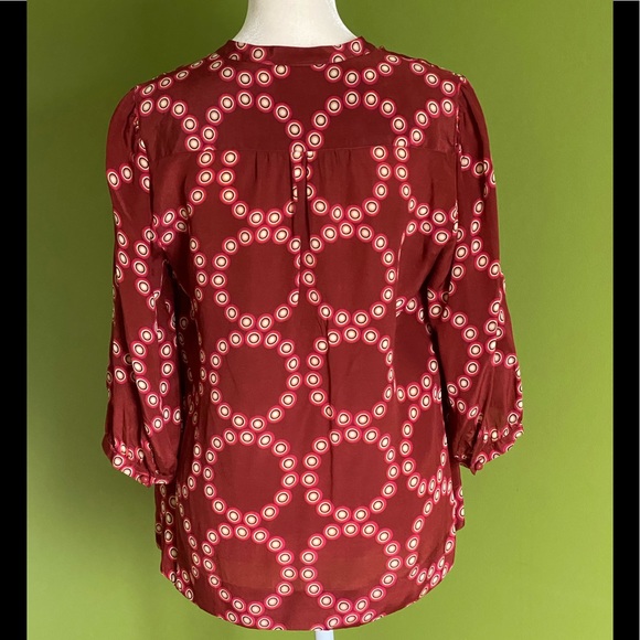 Banana Republic 100%silk blouse - Picture 2 of 8